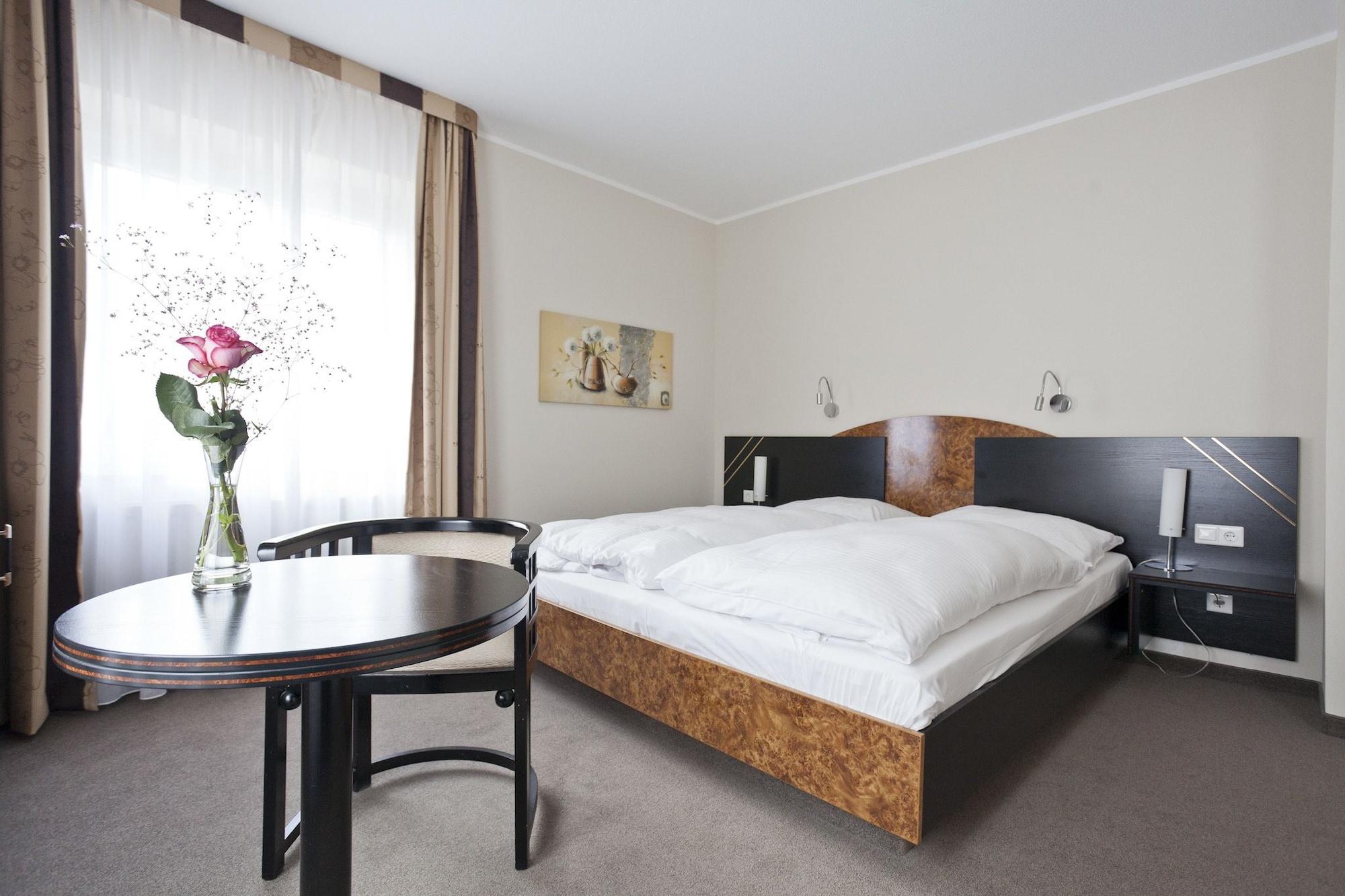 Hotel Graefrather Hof Золінген Екстер'єр фото